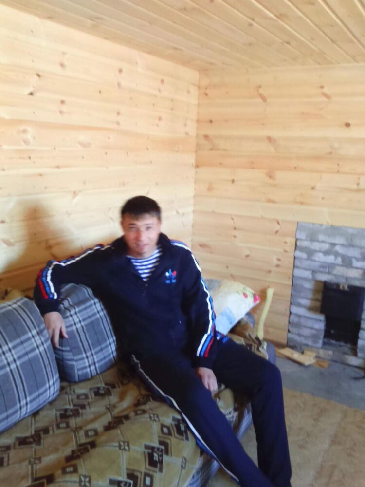  ,   Ruslan, 31 ,   ,   , c 