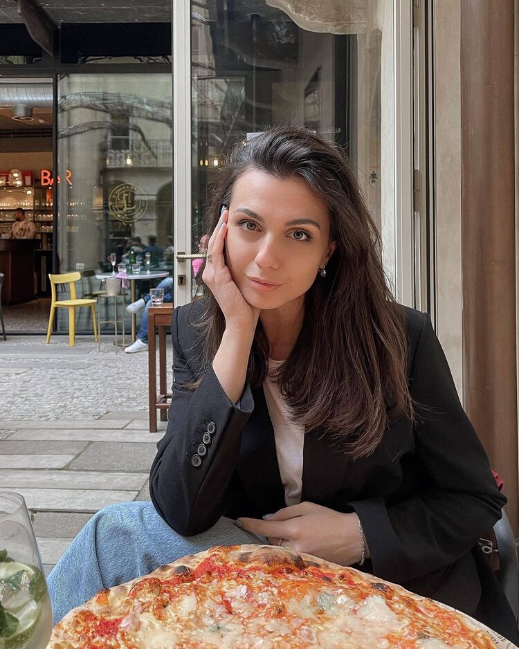  37725105  , 30 ,    -