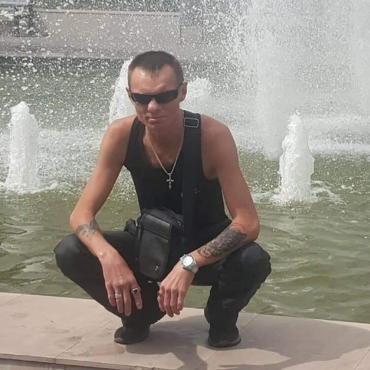  24467375  , 44 ,    