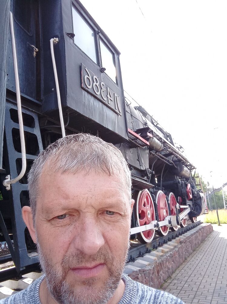  39478495  , 54 ,    