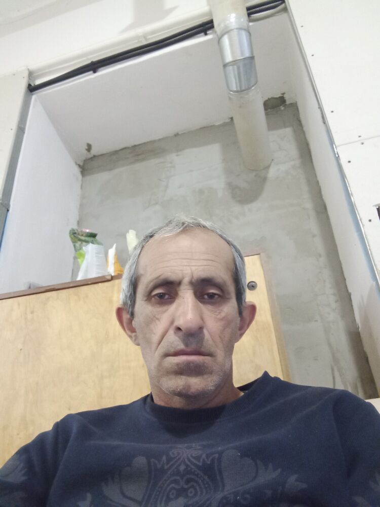  47463515  Mehman, 50 ,    
