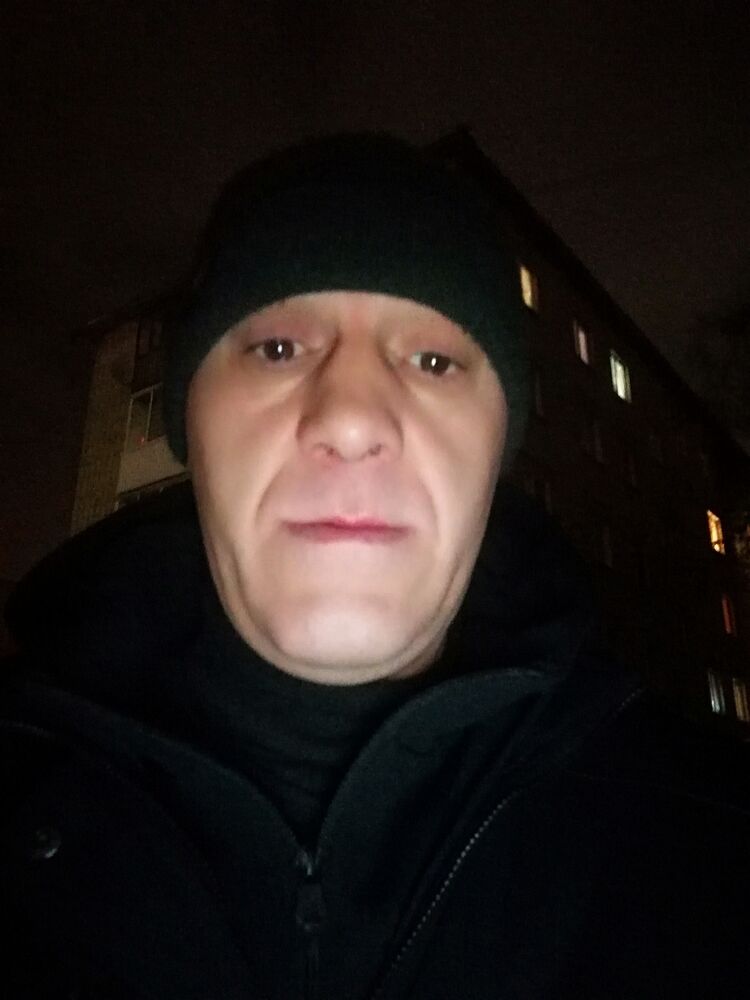  24696395  , 51 ,    