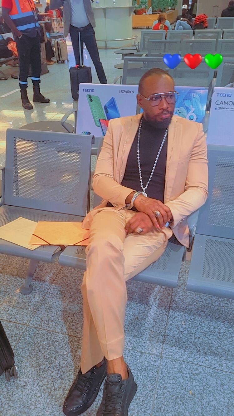 ���������� ������, ���� ������� Ousmane, 40 ���, ������������ ��� ������, ����� � ���������