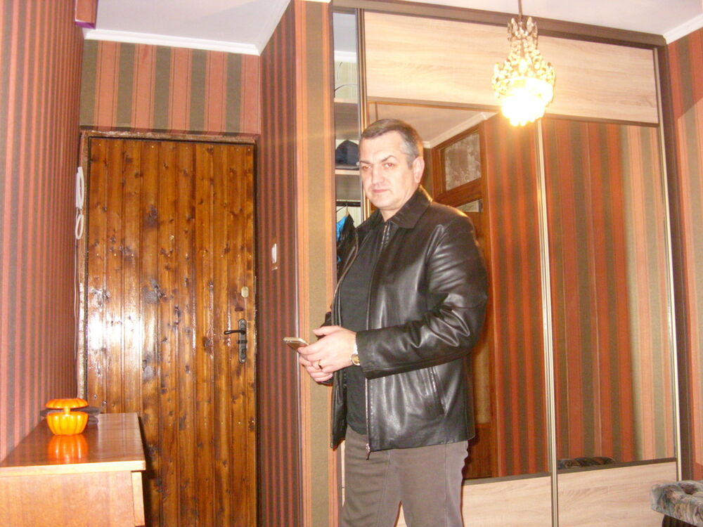  ,   Serghei, 51 ,   ,   , c 