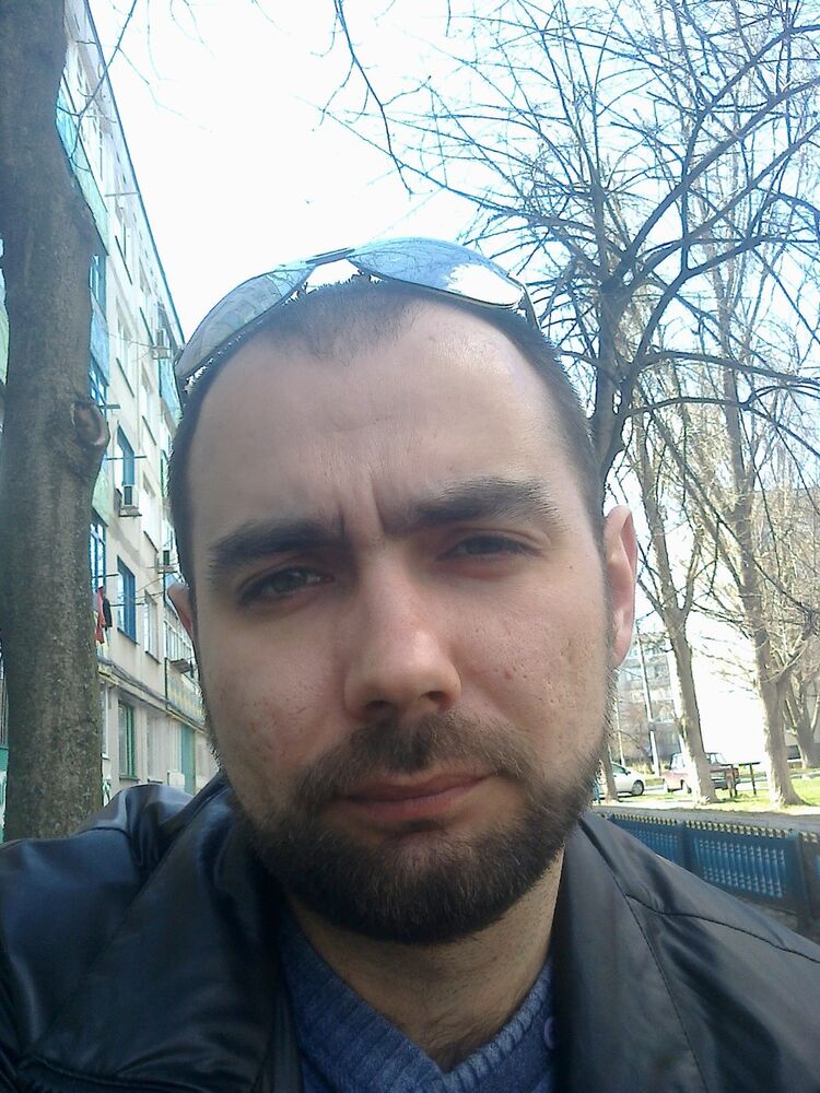  18662525  , 40 ,    Karvina