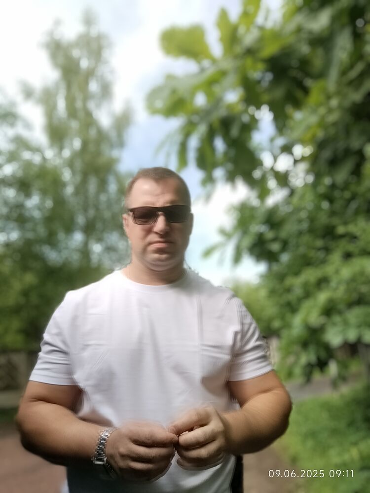  51998855  , 44 ,    