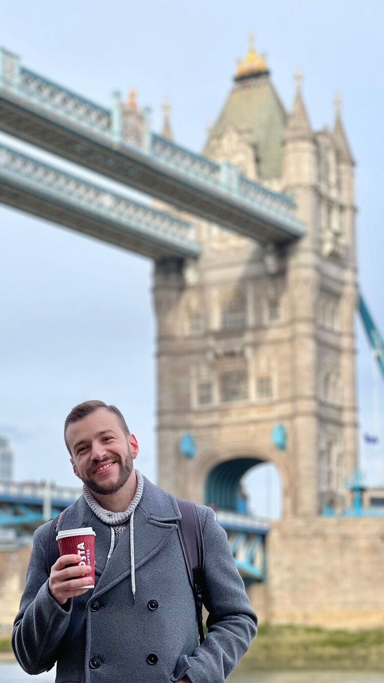  51649365  , 35 ,    -