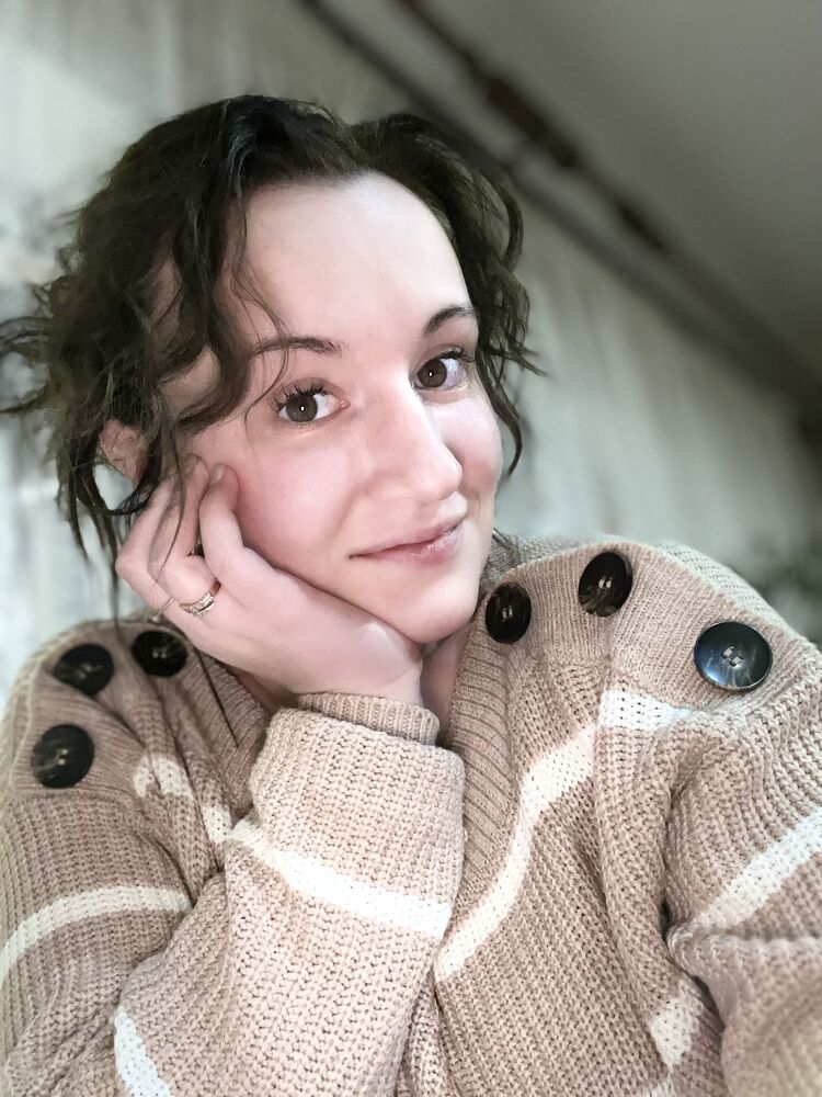  ,   Yana, 26 ,     , c 