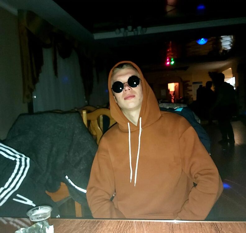  ,   , 24 ,   ,   