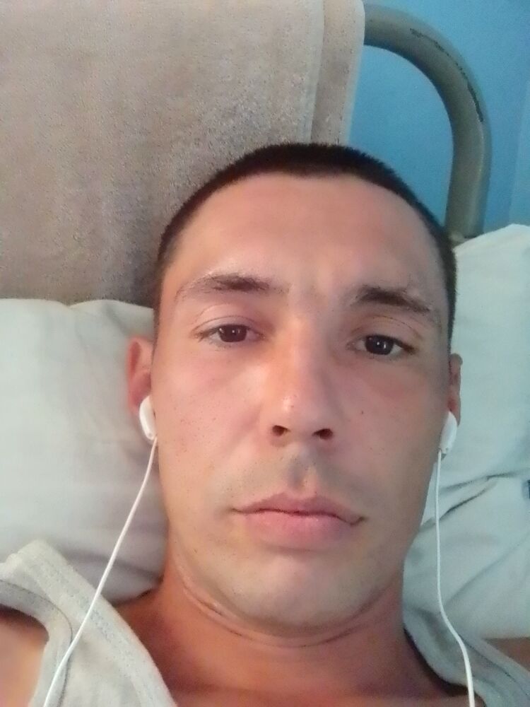  36473235  Ravil, 36 ,    
