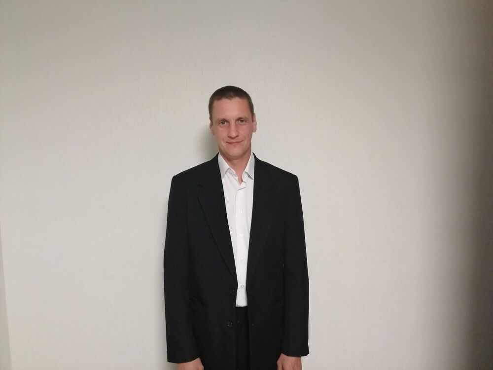 ���������� ������� ��������, ���� ������� Den, 38 ���, ������������ ��� ������, ����� � ���������, c�������� ���������