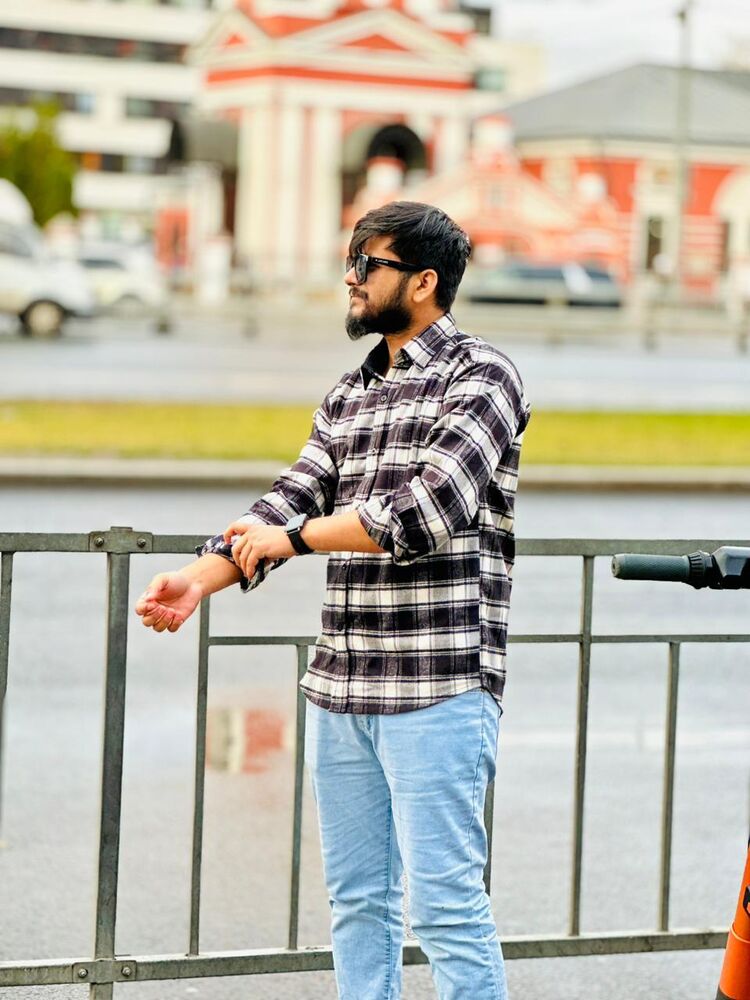  39088015  Deepak jha, 26 ,    Vitry-Sur-Seine