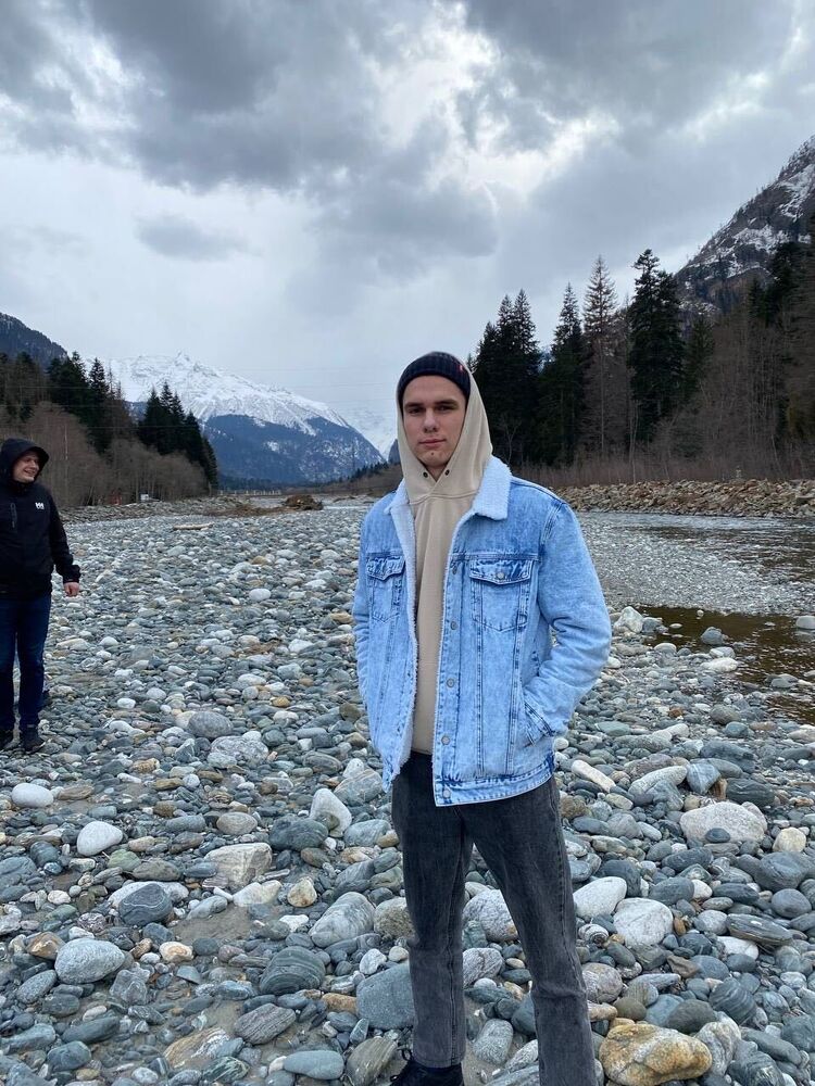  ,   , 20 ,   ,   