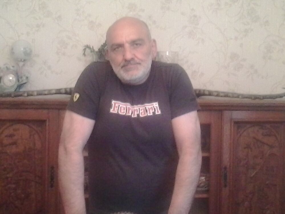  4585595  Xvicha, 59 ,    