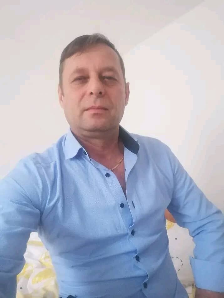  48717765  Bintu Adrian, 55 ,    