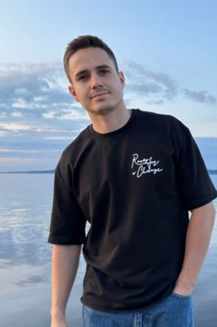  53279575  , 34 ,    -