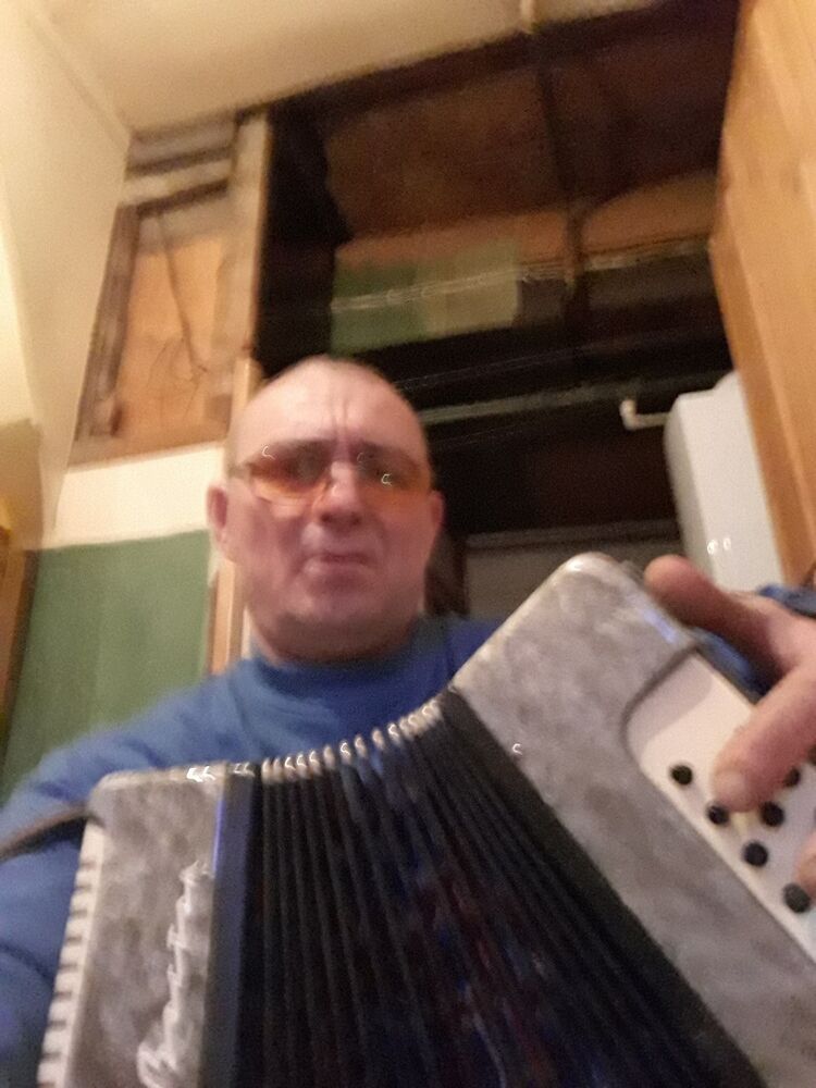  18581935  , 54 ,    -