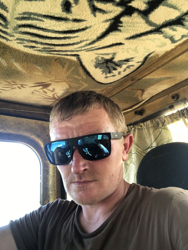 44713465  , 20 ,    