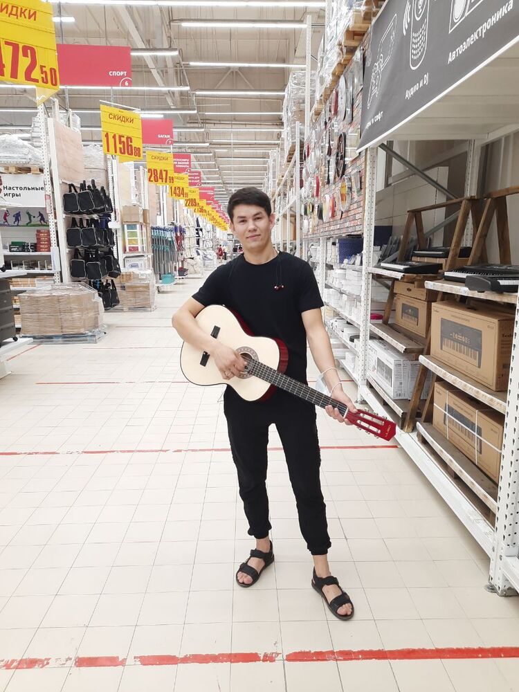  ,   SHohruh, 25 ,   ,   