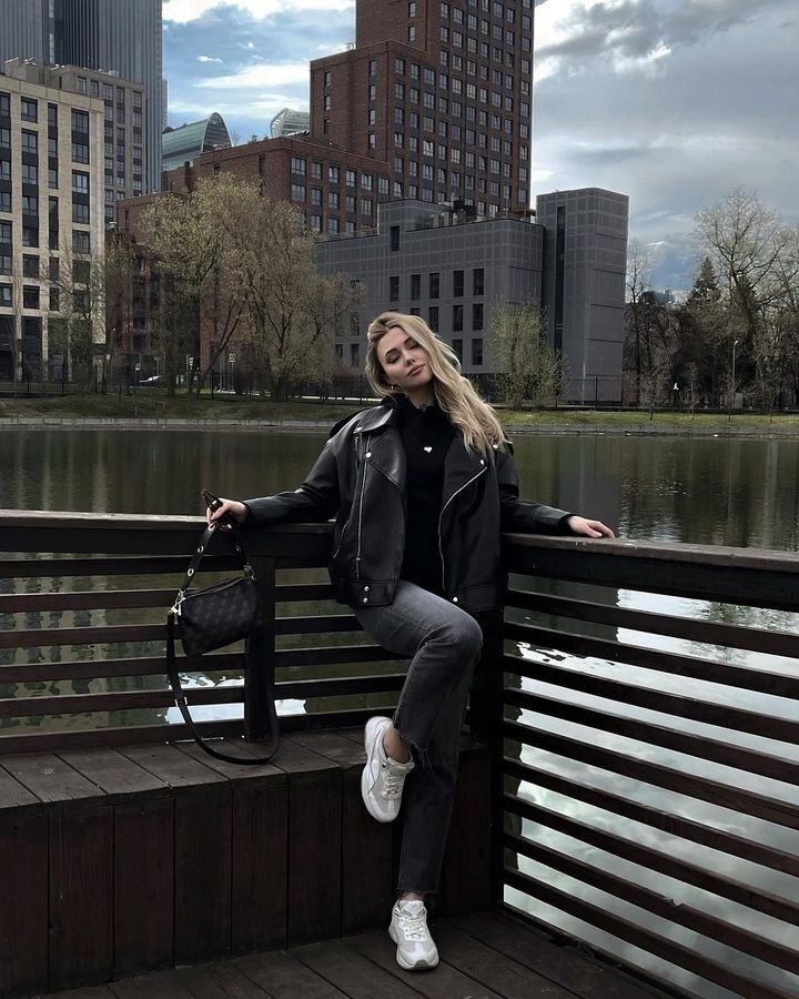  -,   , 26 ,   ,   