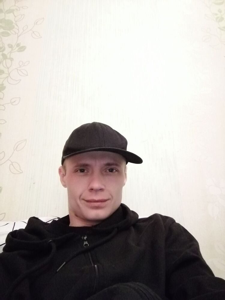  42106075  , 32 ,    