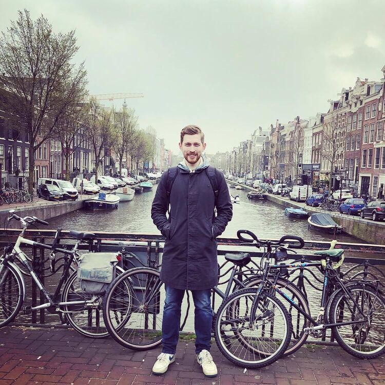 ���� 25077105 ������� Ilia, 31 ���, ���� ���������� � �����