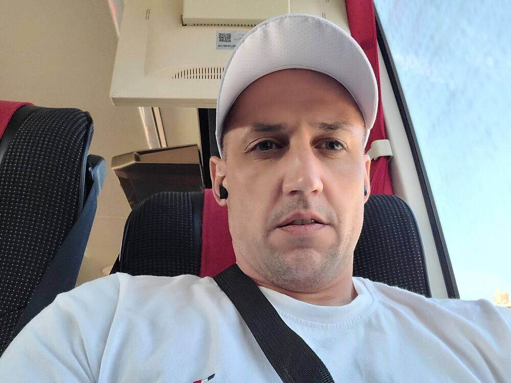  54370035  , 47 ,    -