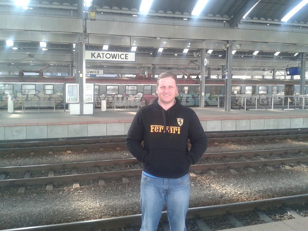  ,   Aleks, 41 ,   ,   , c 