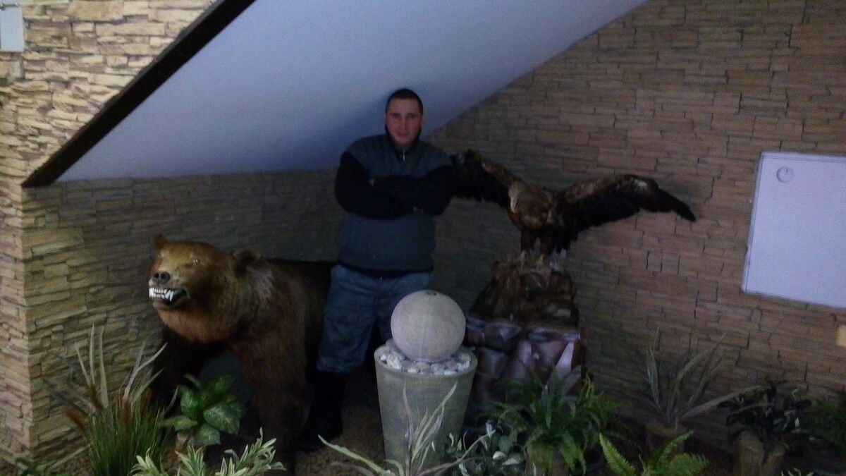  8819575  Aleksandr, 38 ,     