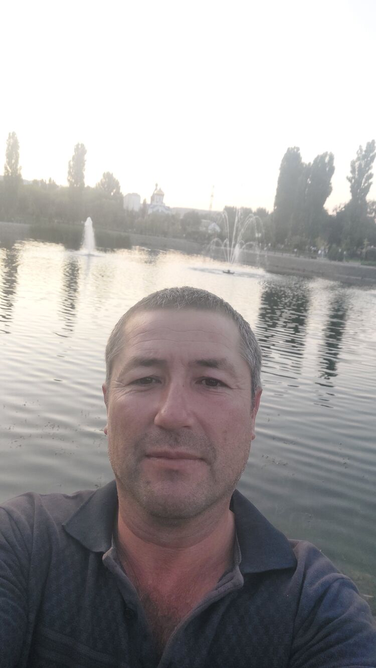  46296095  Oybek, 39 ,    