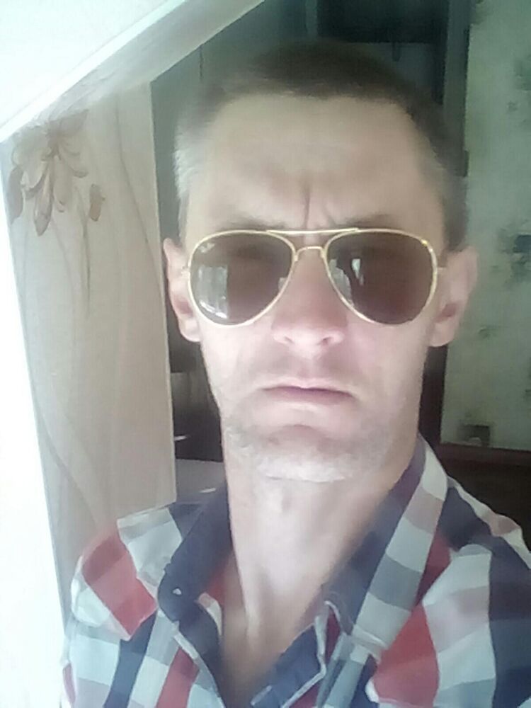  24088435  , 49 ,    