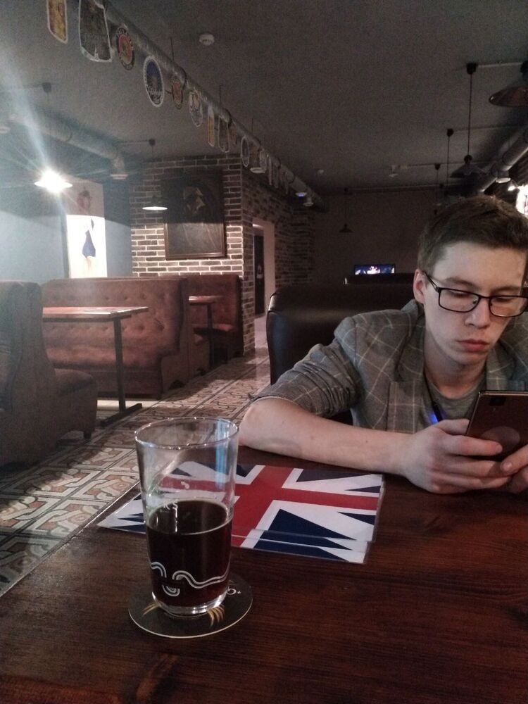  33885525  Hbdvv, 26 ,    