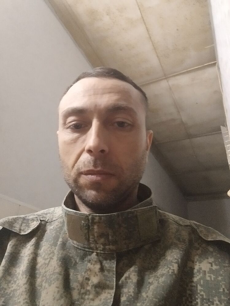  --,   , 39 ,   c 