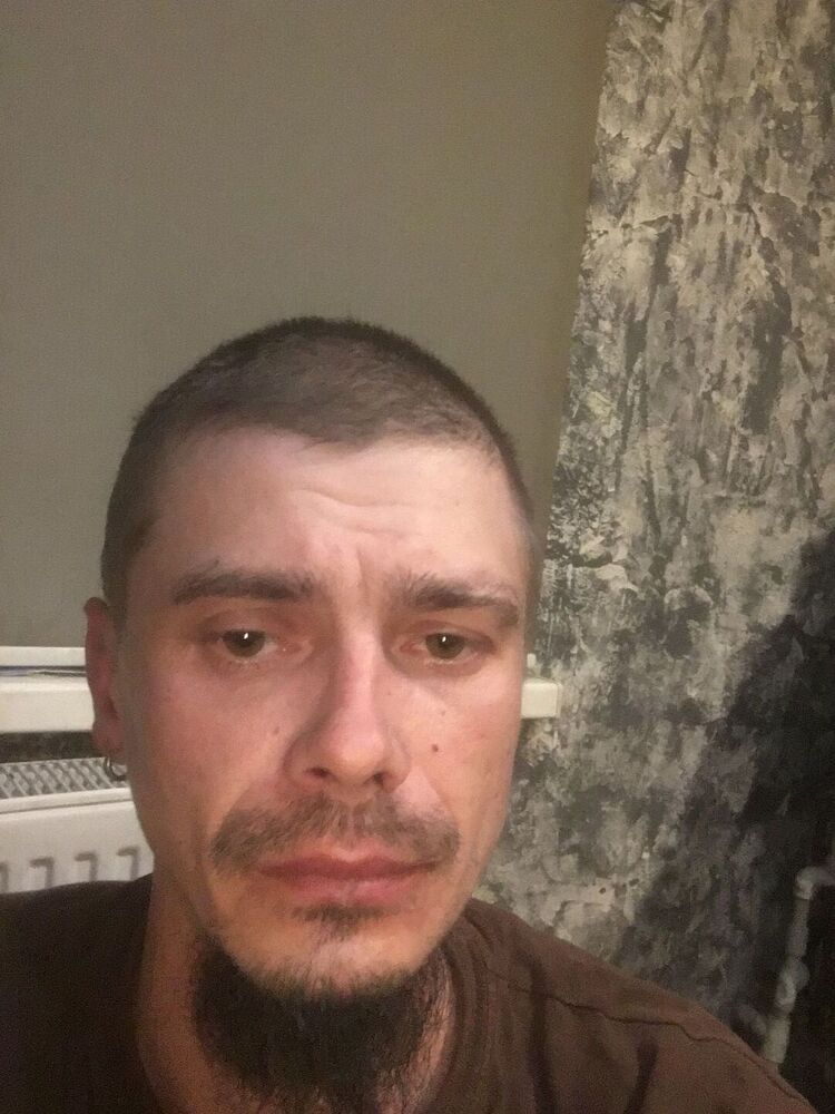  42936945  , 35 ,    