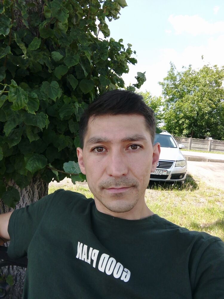  52918955  , 32 ,    