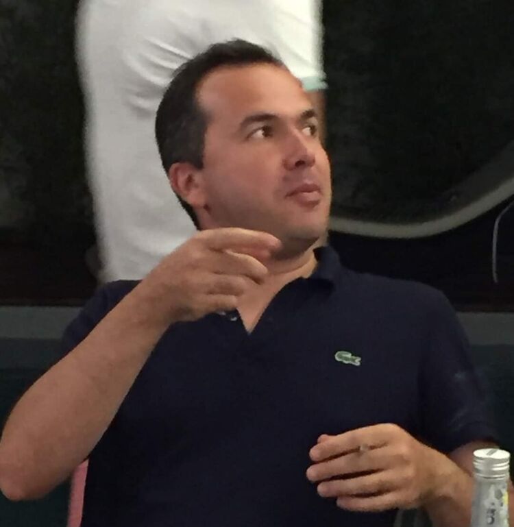  ,   Alexandre, 47 ,   ,   , c 