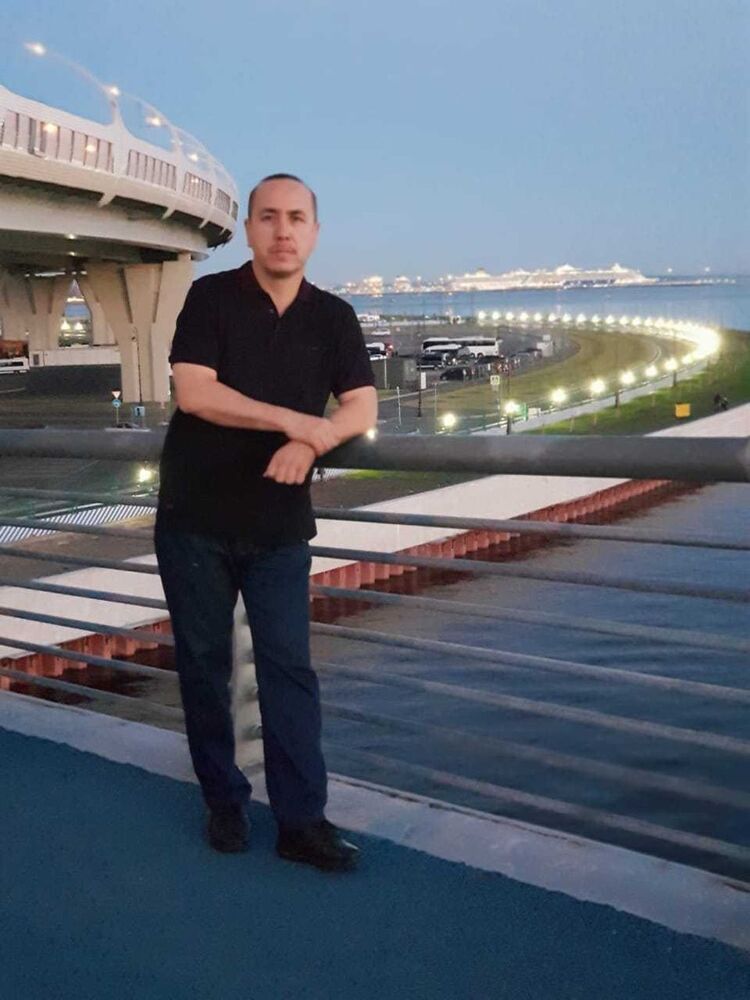  15838975  Sanjarbek, 50 ,    