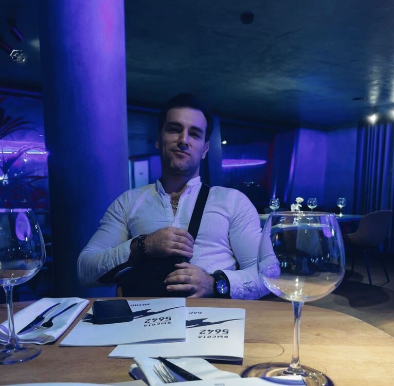  36900305  Vitlk, 29 ,    --