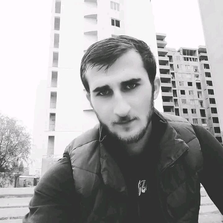  45177915  Aleqsandre, 31 ,    