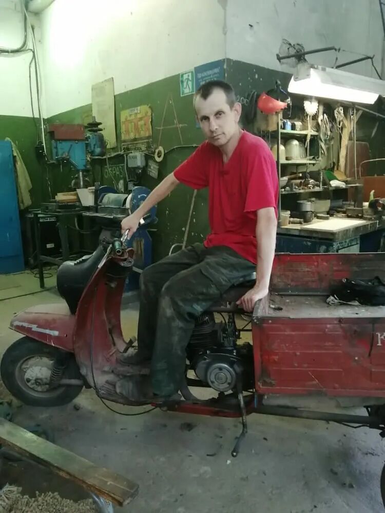 42115265  Michael, 39 ,    