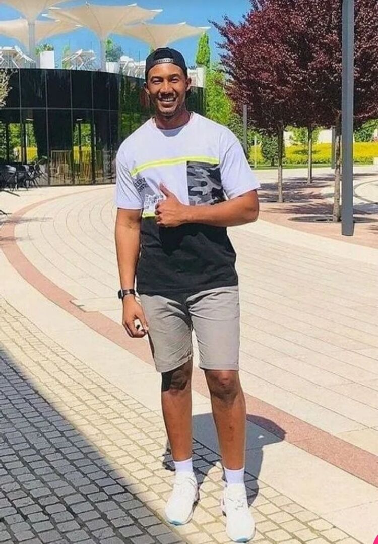  33161455  , 29 ,    --