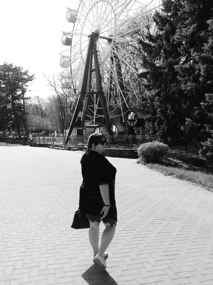  53162285  , 34 ,    --