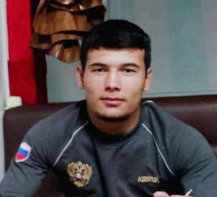  52137115  arat, 23 ,    