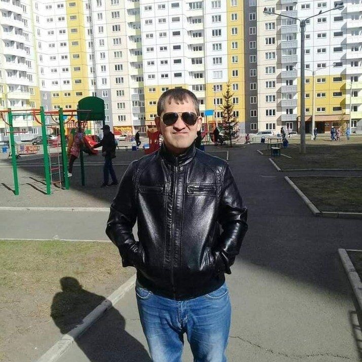  37069985  Roma, 36 ,    