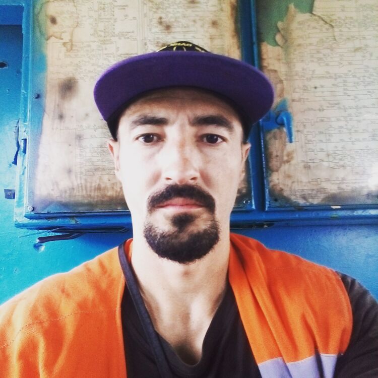 ���� 32937895 ������� ����, 37 ���, ���� ���������� � ���������