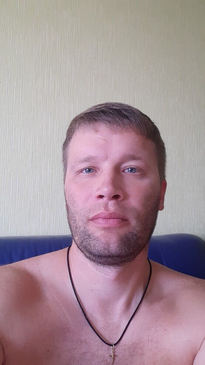  21016095  , 47 ,    