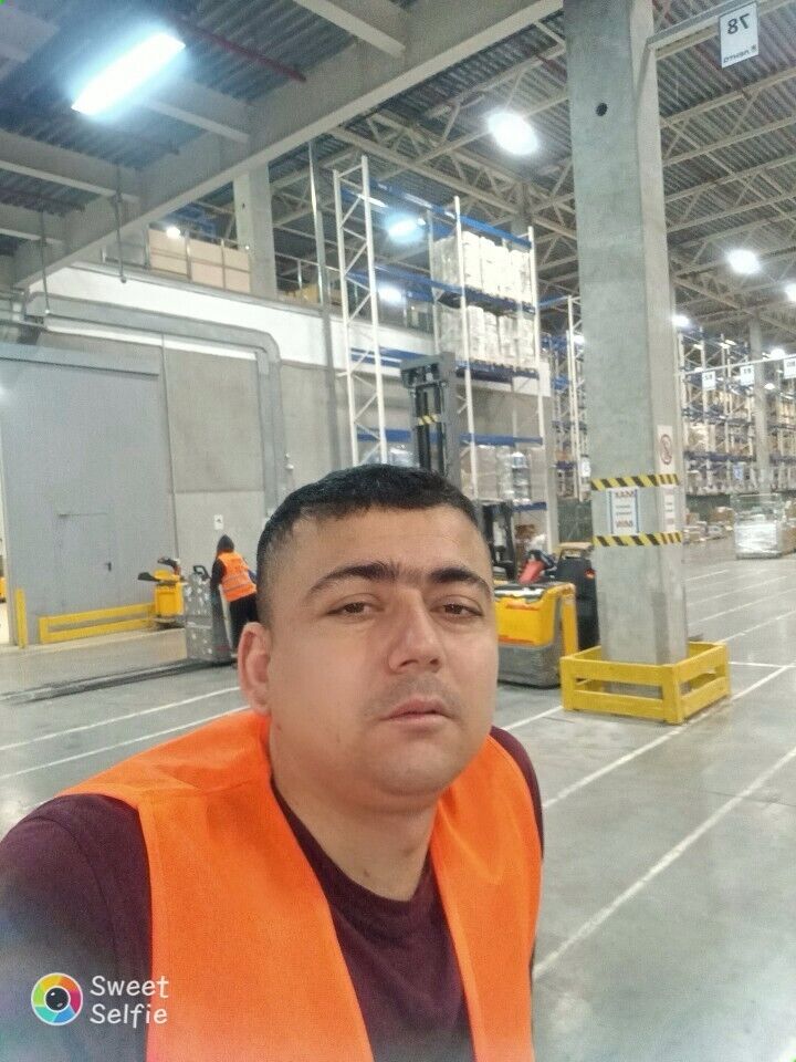  41229585  , 32 ,    
