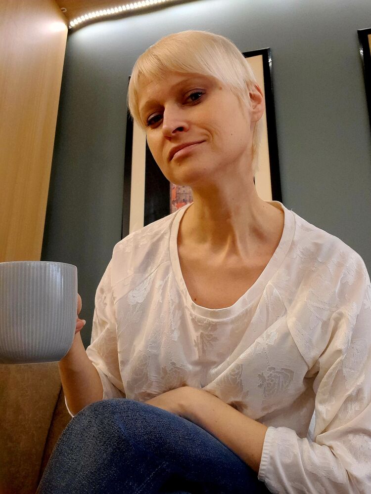  ,   Ekaterina, 37 ,   ,   