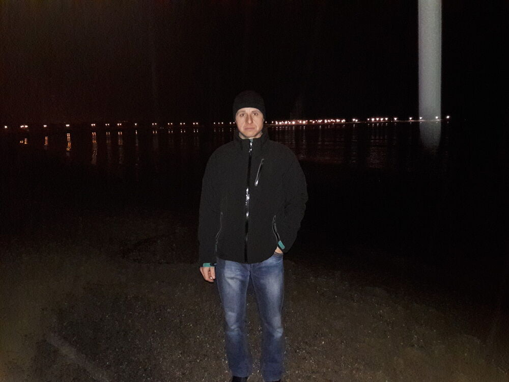  ,   Vasj, 48 ,   