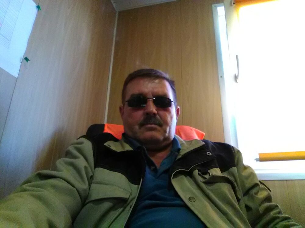  8540595  , 52 ,    -